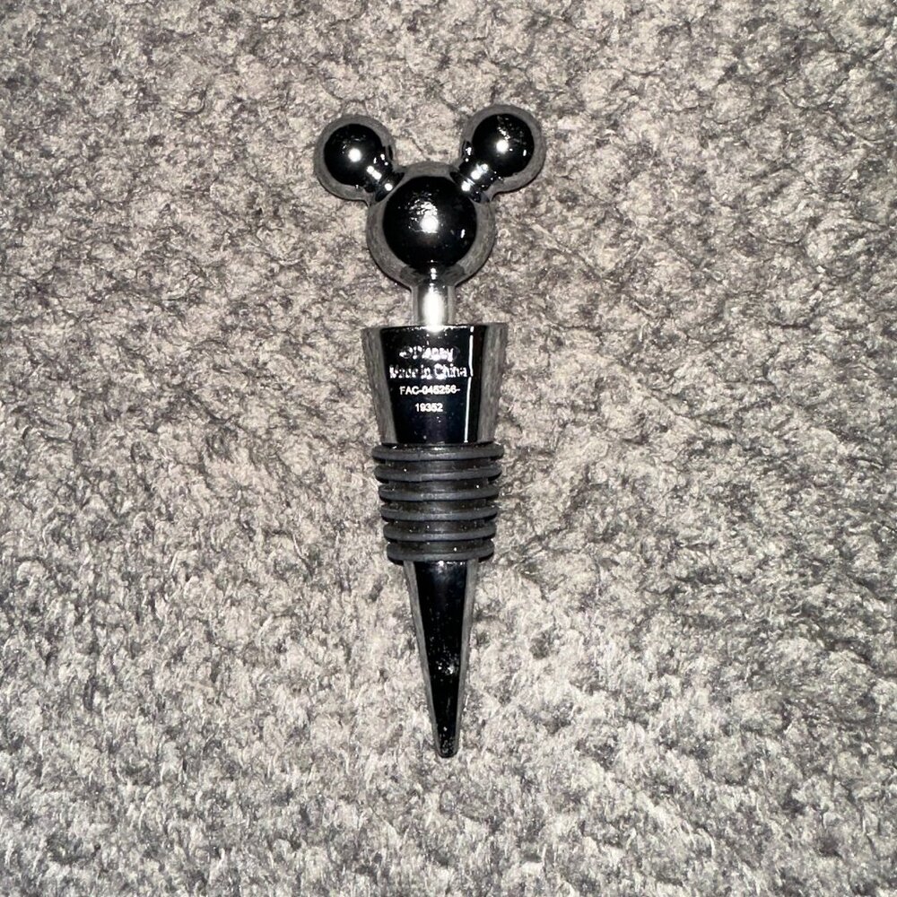 Excellent Disney Chrome Mickey Mouse Wine Bottle Stopper - Picture 2 of 2
